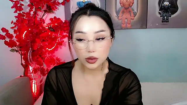 Snapshot of ichiben chatting on April 13, 2026, 11:21 pm ichiben online show from April 13, 2026, 11:21 pm