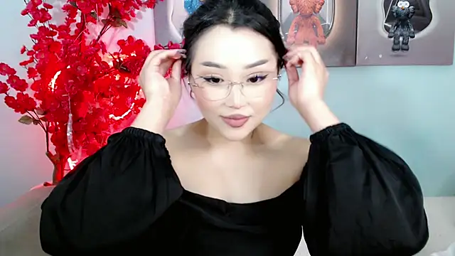 Snapshot of ichiben chatting on April 14, 2026, 5:19 pm ichiben online show from April 14, 2026, 5:19 pm