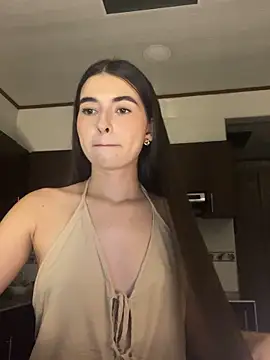 Coralinee 01 online show from November 30, 2025, 2:59 am