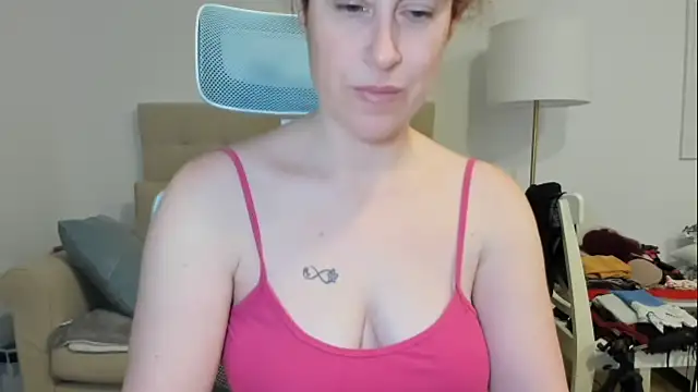 emmita69  online show from March 10, 2026, 5:34 am