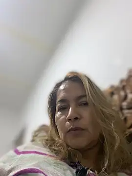 Snapshot of Jlo_69 chatting on July 13, 2026, 4:04 am Jlo 69 online show from July 13, 2026, 4:04 am