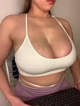 Nayafreaky online show from January 19, 2025, 7:26 pm