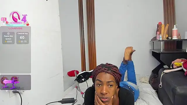 Snapshot of caryn_johnson chatting on November 16, 2025, 2:00 pm caryn johnson online show from November 16, 2025, 2:00 pm