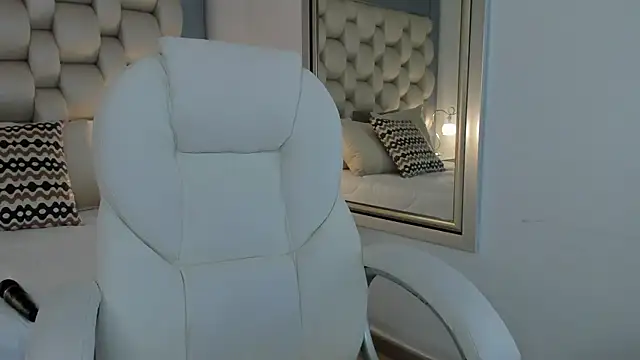 Helleamazing online show from March 8, 2025, 4:34 am