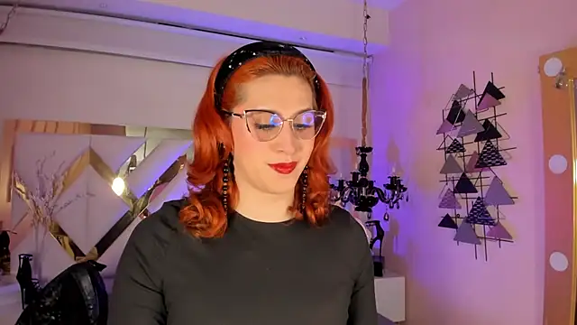 Juliana Saenzz online show from March 15, 2025, 12:24 pm