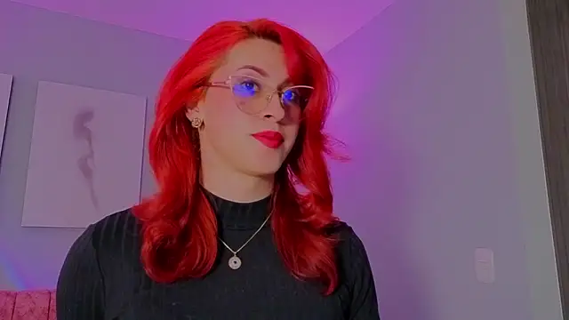 Juliana Saenzz online show from March 6, 2026, 9:55 pm