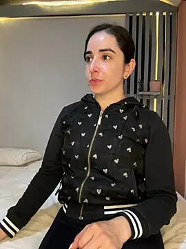 Snapshot of Victoria-And1 chatting on January 29, 2025, 1:16 am Victoria-And1 online show from January 29, 2025, 1:16 am