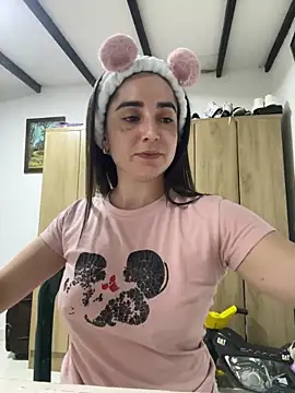 Snapshot of Victoria-And1 chatting on March 16, 2025, 12:56 am Victoria-And1 online show from March 16, 2025, 12:56 am