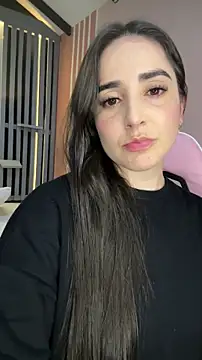 Snapshot of Victoria-And1 chatting on November 13, 2025, 1:26 am Victoria-And1 online show from November 13, 2025, 1:26 am