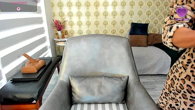 Snapshot of _angelina_class_7 chatting on June 10, 2026, 1:10 pm angelina class 7 online show from June 10, 2026, 1:10 pm