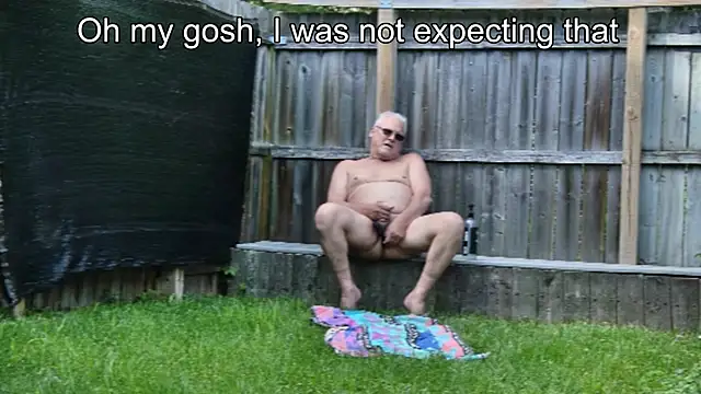 ButtCrackShowing-OOPS online show from June 20, 2026, 10:12 pm