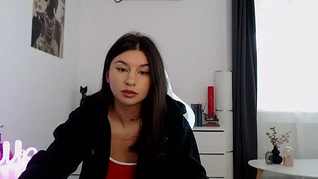 Snapshot of Simply_the_best chatting on September 29, 2025, 2:22 pm Simply the best online show from September 29, 2025, 2:22 pm