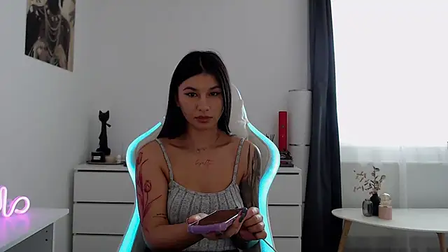 Snapshot of Simply_the_best chatting on October 10, 2025, 1:32 pm Simply the best online show from October 10, 2025, 1:32 pm