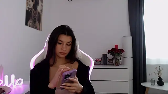 Snapshot of Simply_the_best chatting on October 15, 2025, 1:33 pm Simply the best online show from October 15, 2025, 1:33 pm