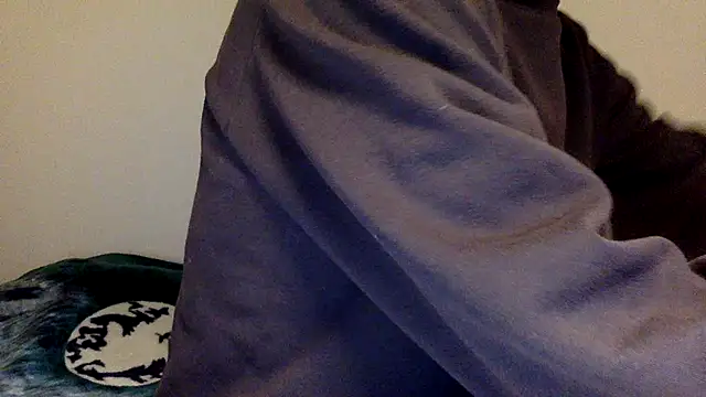 Snapshot of molozeb chatting on December 4, 2025, 4:27 pm molozeb online show from December 4, 2025, 4:27 pm