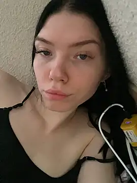 Lisaaa Alisa online show from February 5, 2025, 3:23 am