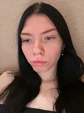 Lisaaa Alisa online show from February 6, 2025, 3:06 am