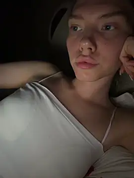 Lisaaa Alisa online show from June 11, 2026, 7:56 pm