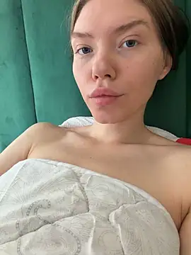 Lisaaa Alisa online show from June 16, 2026, 8:28 am
