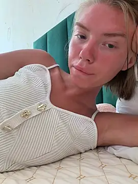 Lisaaa Alisa online show from July 31, 2026, 4:34 am