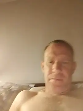 Snapshot of Blondinet92 chatting on June 21, 2026, 10:56 pm Blondinet92 online show from June 21, 2026, 10:56 pm