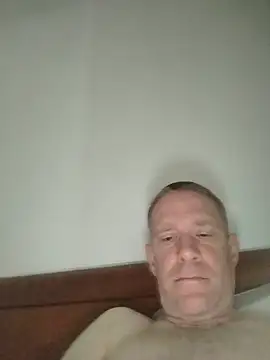 Snapshot of Blondinet92 chatting on June 25, 2026, 8:19 am Blondinet92 online show from June 25, 2026, 8:19 am