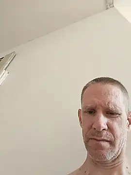 Snapshot of Blondinet92 chatting on July 29, 2026, 11:41 am Blondinet92 online show from July 29, 2026, 11:41 am