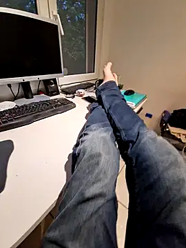 Lorent6969 online show from November 9, 2025, 6:33 am