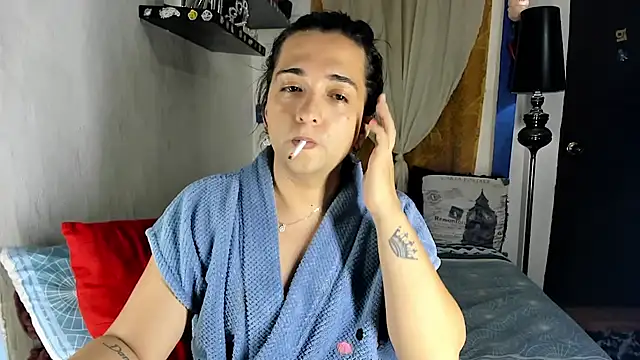 Snapshot of SARAMISHA chatting on May 16, 2026, 10:52 pm SARAMISHA online show from May 16, 2026, 10:52 pm