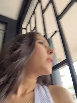 LittleDoll    online show from February 11, 2026, 2:33 pm