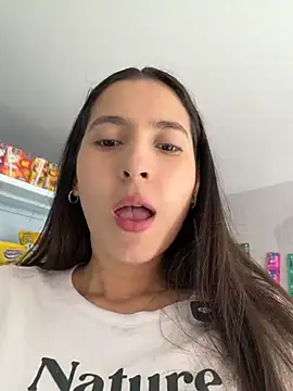 LittleDoll    online show from July 24, 2026, 12:25 pm