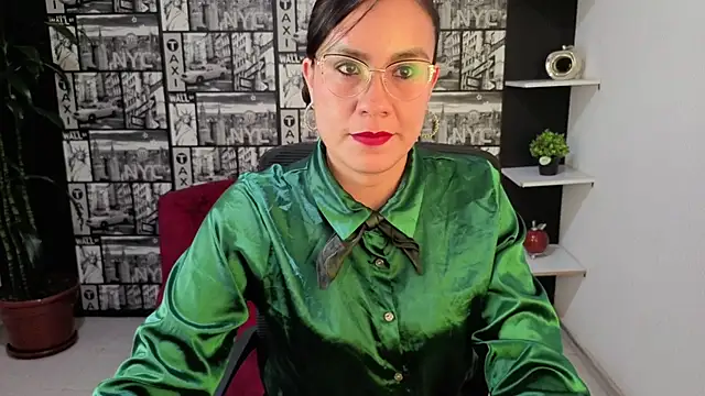 Snapshot of Agata-Moon chatting on July 31, 2026, 6:51 pm Agata-Moon online show from July 31, 2026, 6:51 pm