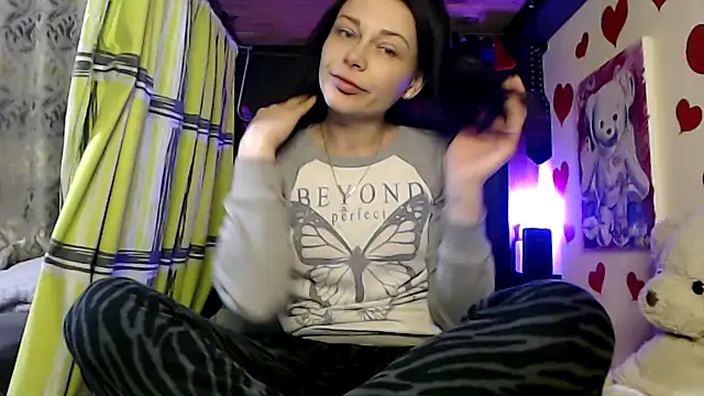 Snapshot of HarleyQuinn_69 chatting on January 16, 2025, 10:23 pm HarleyQuinn 69 online show from January 16, 2025, 10:23 pm