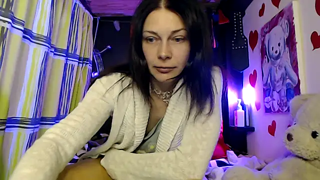 Snapshot of HarleyQuinn_69 chatting on March 8, 2025, 8:25 pm HarleyQuinn 69 online show from March 8, 2025, 8:25 pm