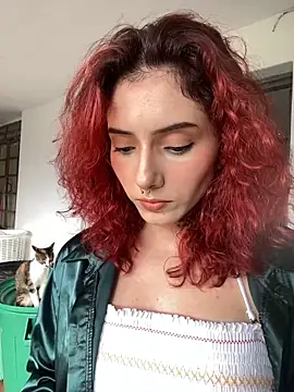 Snapshot of LiliJones_ chatting on January 31, 2025, 4:17 pm LiliJones online show from January 31, 2025, 4:17 pm