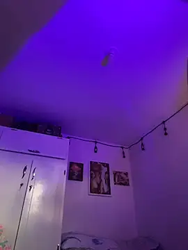 Snapshot of LiliJones_ chatting on March 18, 2025, 10:26 pm LiliJones online show from March 18, 2025, 10:26 pm