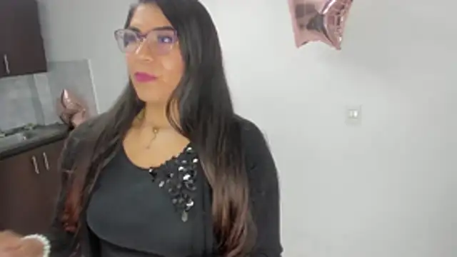 Luna Dumont online show from February 22, 2026, 10:58 am