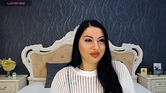 Lauren Saint online show from January 30, 2025, 8:32 am