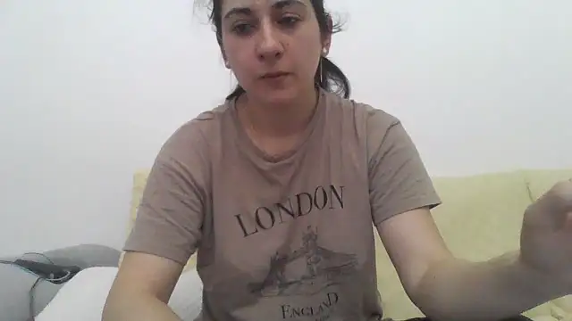 Snapshot of davenmichelle00 chatting on March 28, 2026, 7:30 am davenmichelle00 online show from March 28, 2026, 7:30 am