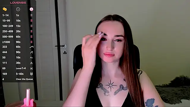 Kimmberr online show from September 23, 2025, 3:42 am