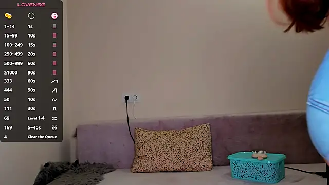 Kimmberr online show from July 3, 2026, 3:18 pm