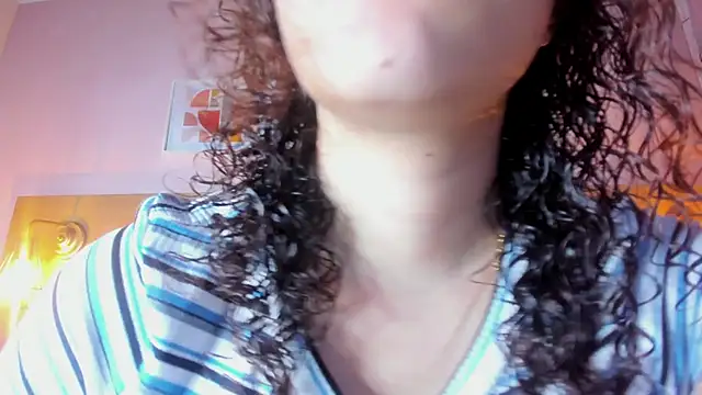 Snapshot of Dollar-girl chatting on February 13, 2025, 11:39 am Dollar-girl online show from February 13, 2025, 11:39 am