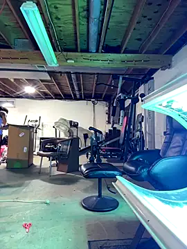 Snapshot of DawnDunley chatting on November 23, 2025, 4:34 am DawnDunley online show from November 23, 2025, 4:34 am