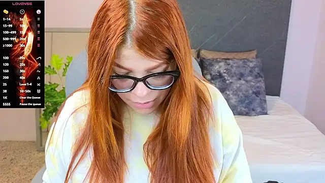 Snapshot of lucie_nicolls chatting on January 12, 2025, 1:11 am lucie nicolls online show from January 12, 2025, 1:11 am