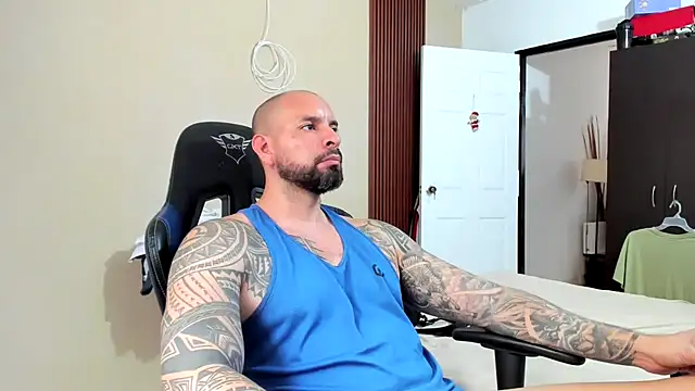 SebaxttianCock online show from December 18, 2025, 9:32 pm