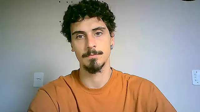 milkoffe online show from December 10, 2024, 1:22 pm