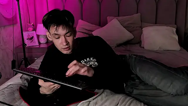 CalvinOwens online show from February 5, 2025, 7:07 am