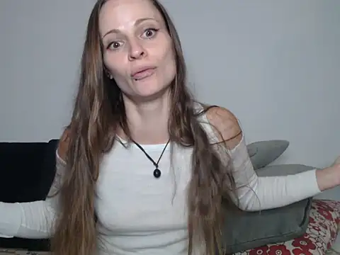 naikah714 online show from January 5, 2025, 4:59 pm