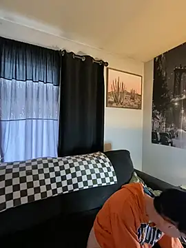 Snapshot of SidneyRaee chatting on December 12, 2024, 3:27 pm SidneyRaee online show from December 12, 2024, 3:27 pm