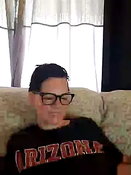 Snapshot of SidneyRaee chatting on February 5, 2025, 3:52 pm SidneyRaee online show from February 5, 2025, 3:52 pm